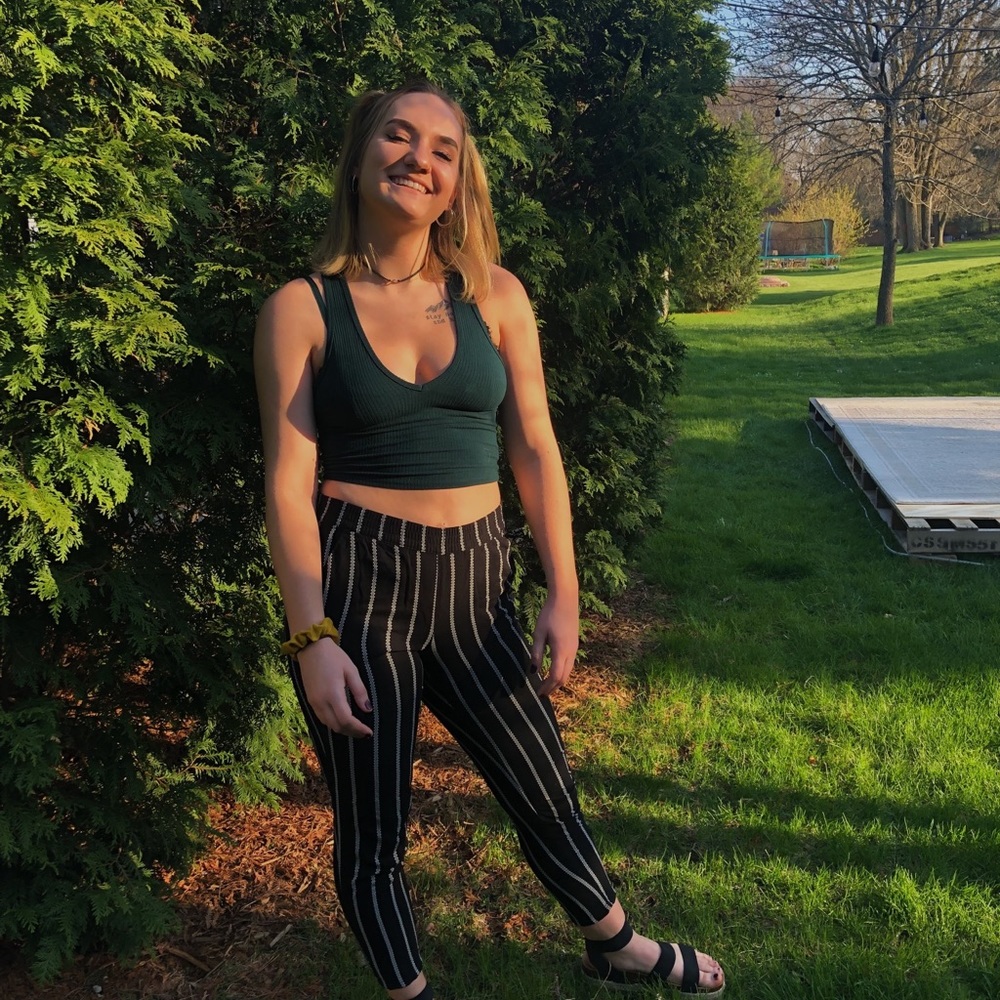 Meet Your Posher, Janelle